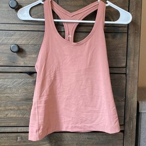Cropped lululemon tank